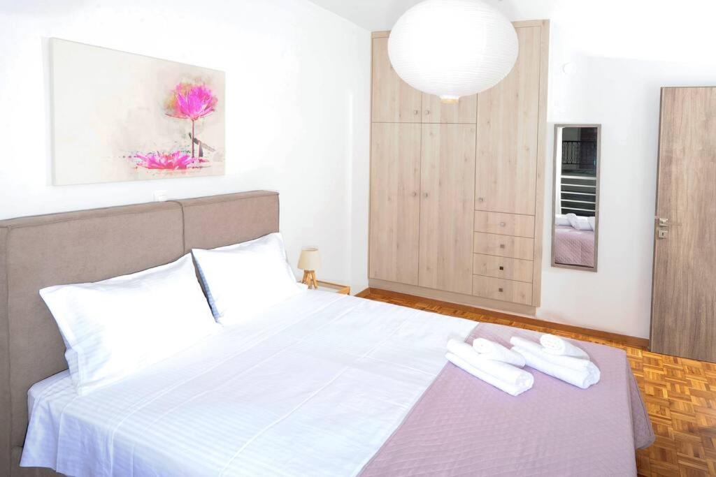 Marie'S Luxury City Center Apartment 이라클리온 외부 사진